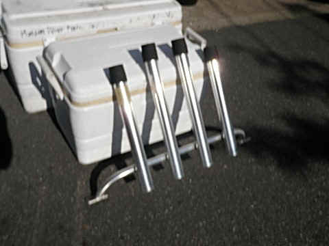 Carl Rod Rack 1.JPG (55489 bytes)