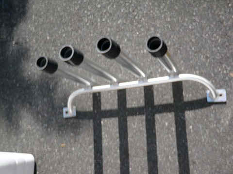 Carl Rod Rack 2.JPG (64812 bytes)
