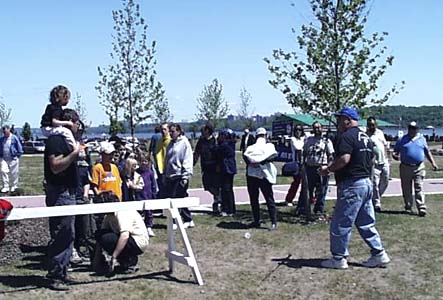 Fishing_Contest.jpg (38734 bytes)
