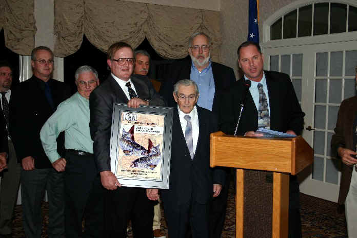 Jcaa_youth_award2006web.jpg (34601 bytes)